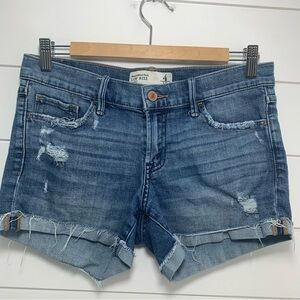 Abercrombie&Fitch low Rise Shorts size 4‎ / W27